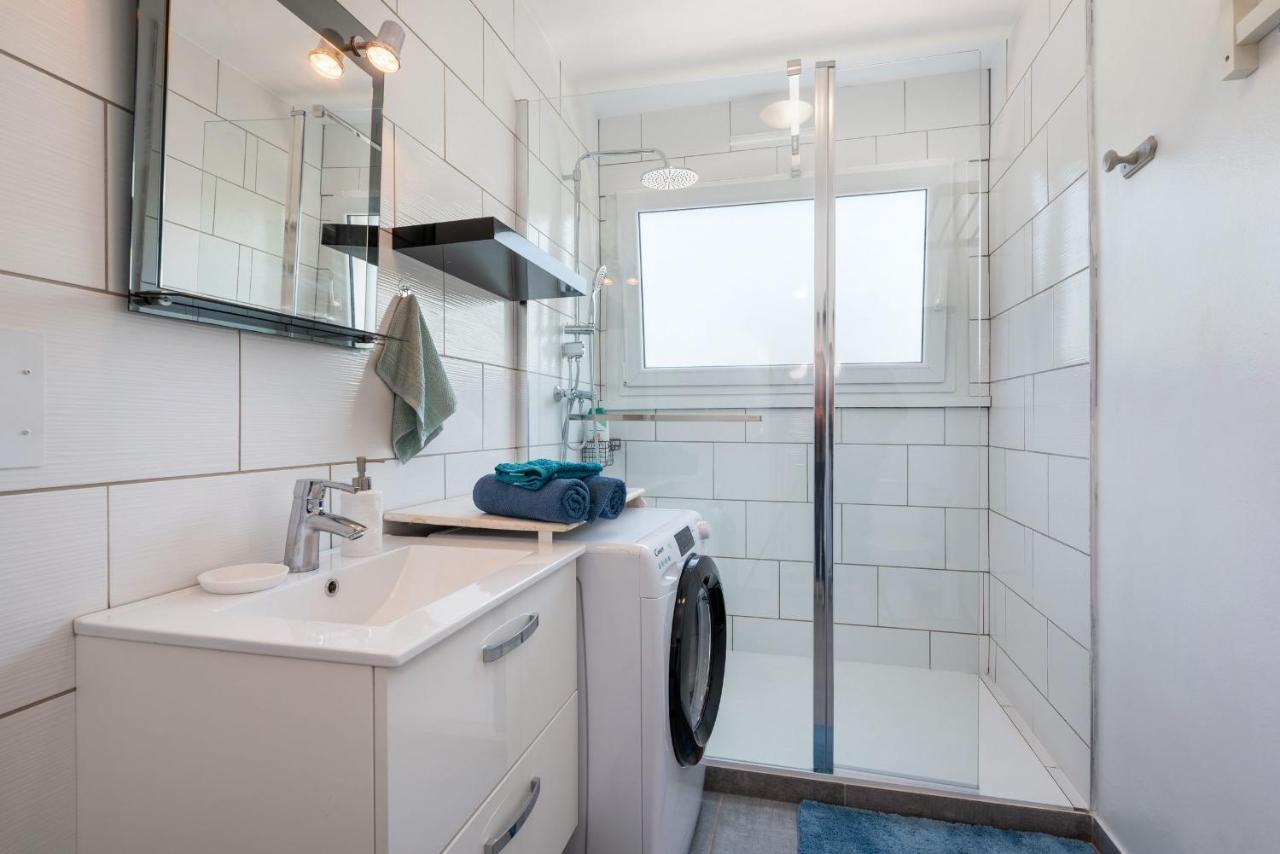 In The Sky - Casa Vostra - Caution 800 Eur & Id Requises - Ambilly Proche Tramway-Frontiere Appartement Buitenkant foto
